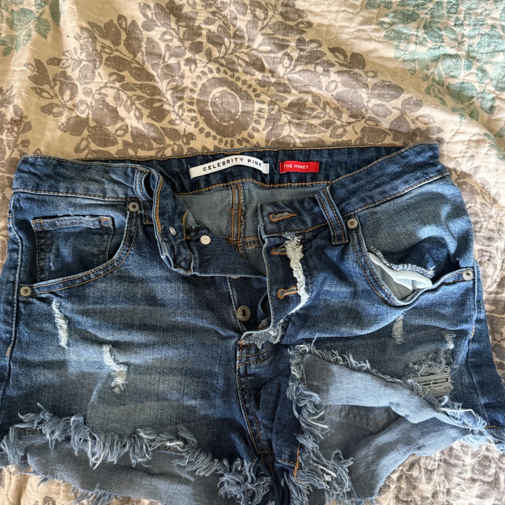 Express Blue Distressed Jeans with Vintage Aesthetic